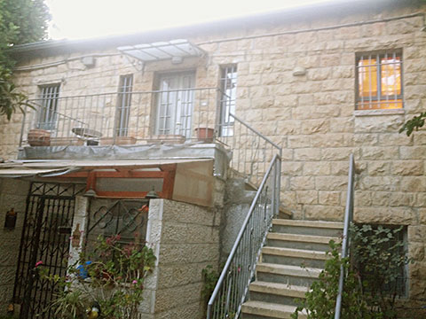 2 bedroom cottage apartment for rent in Jerusalem